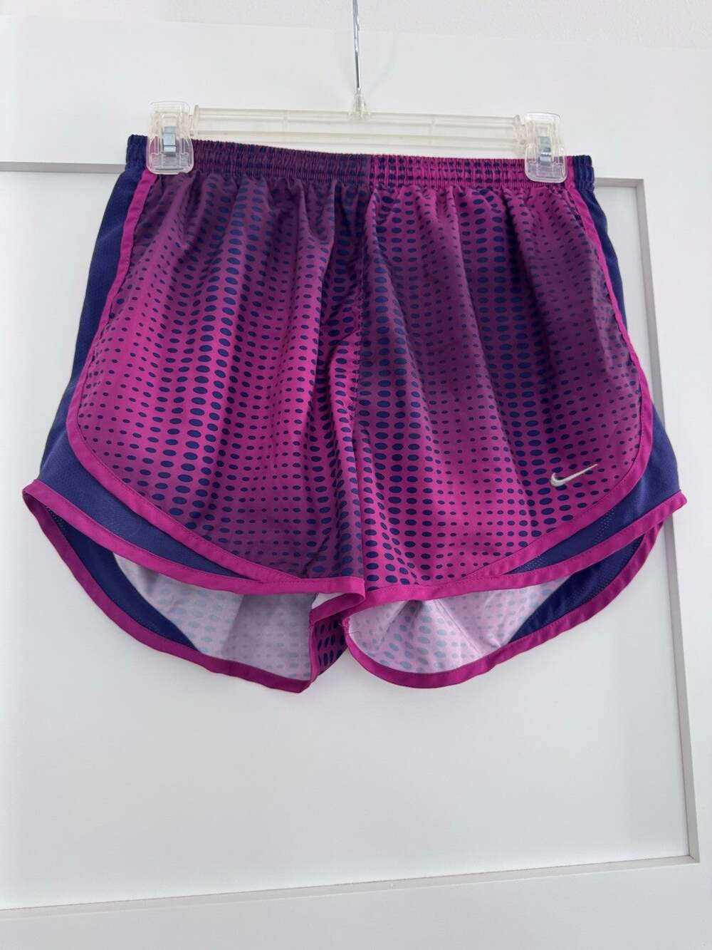 Nike Dri-Fit Womens Lined Active Running Athletic Shorts Pink/Purple Sz Medium